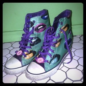 High healed high tops